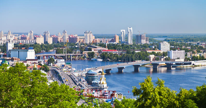 прописка в Киеве срочно
