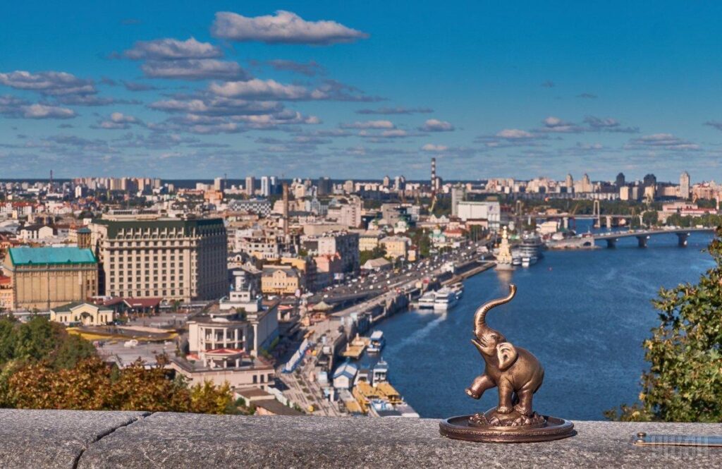 прописка иностранца в Киеве
